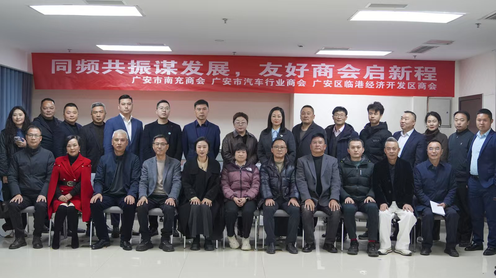 1765768684_860651.jpg 489892307.jpg